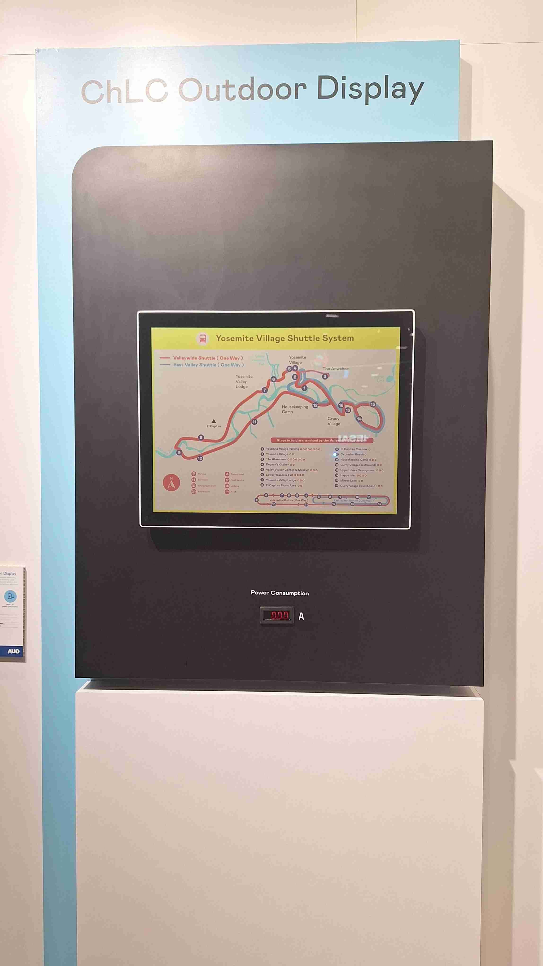 开云电子的「胆固醇液晶超低耗能户外全彩显示器」不只环保省电，，，，且符合户外严苛使用环境，，拥有在摄氏-30度至85度下的宽温使用优势，，，并且强光愈强愈能呈现绝佳的色彩饱和度及显示效果，，易于安装的特性将成为户外电子看板的新首选。。。。